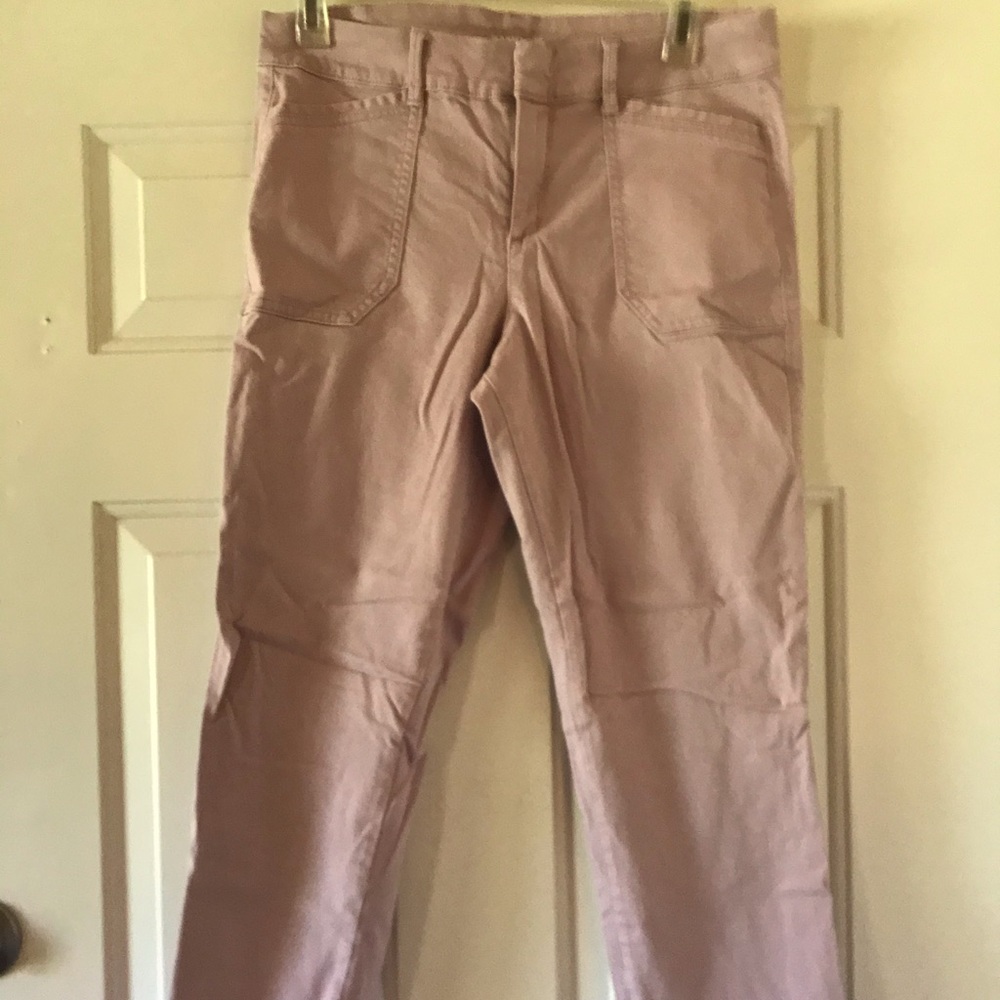 Blush pink pixie pants size 6.